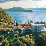 The Luxury Shelters Guest house