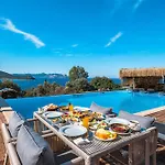 The Luxury Shelters 3* Kas