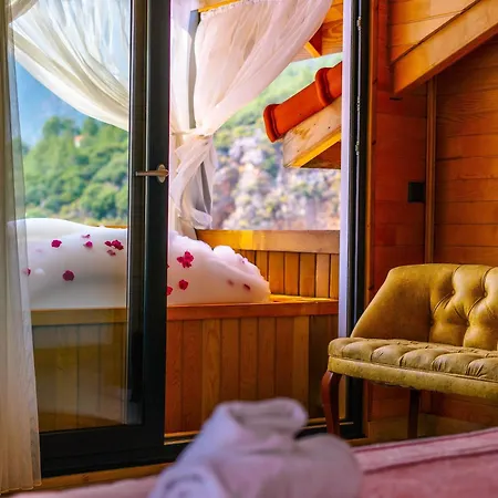 The Luxury Shelters Kas