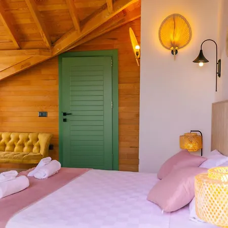 The Luxury Shelters 3* Kas