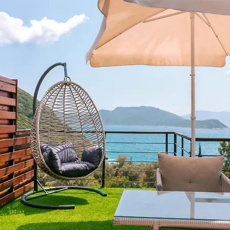 The Luxury Shelters Otel 3*