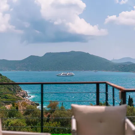 The Luxury Shelters Otel 3*