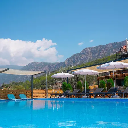 Otel The Luxury Shelters