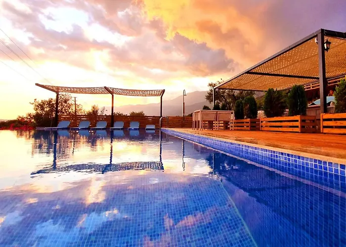 The Luxury Shelters Vendégház Kaş