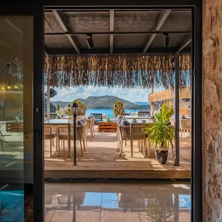 The Luxury Shelters 3* Kaş