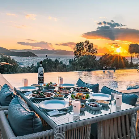 The Luxury Shelters Konukevi 3*