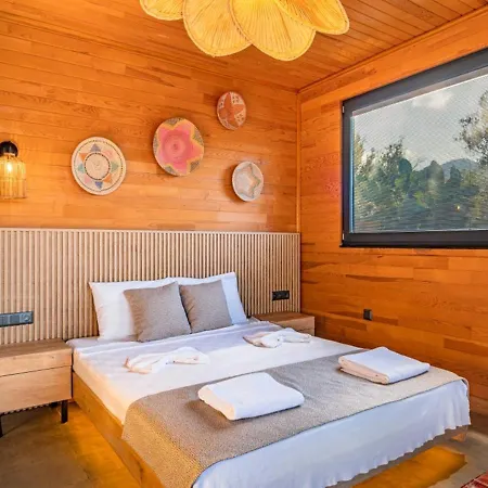 Konukevi The Luxury Shelters Kaş
