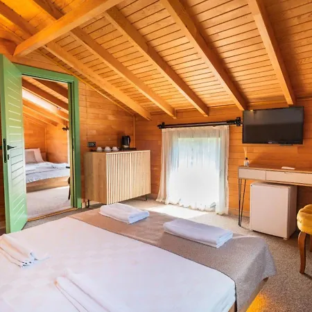 Konukevi The Luxury Shelters 3*